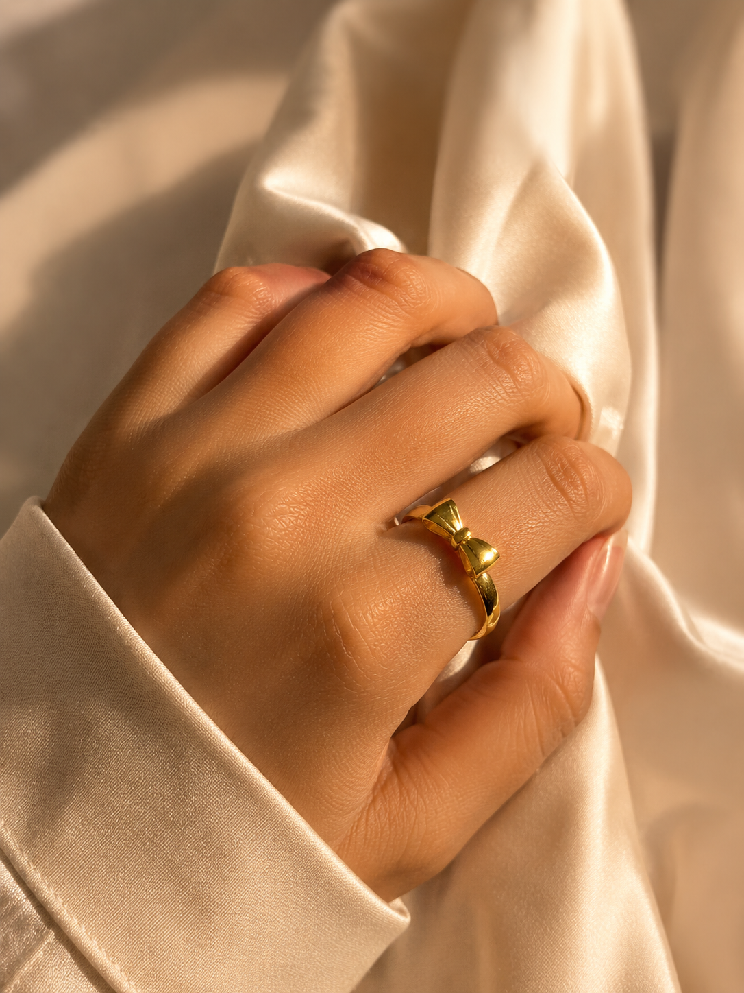 Knot ring